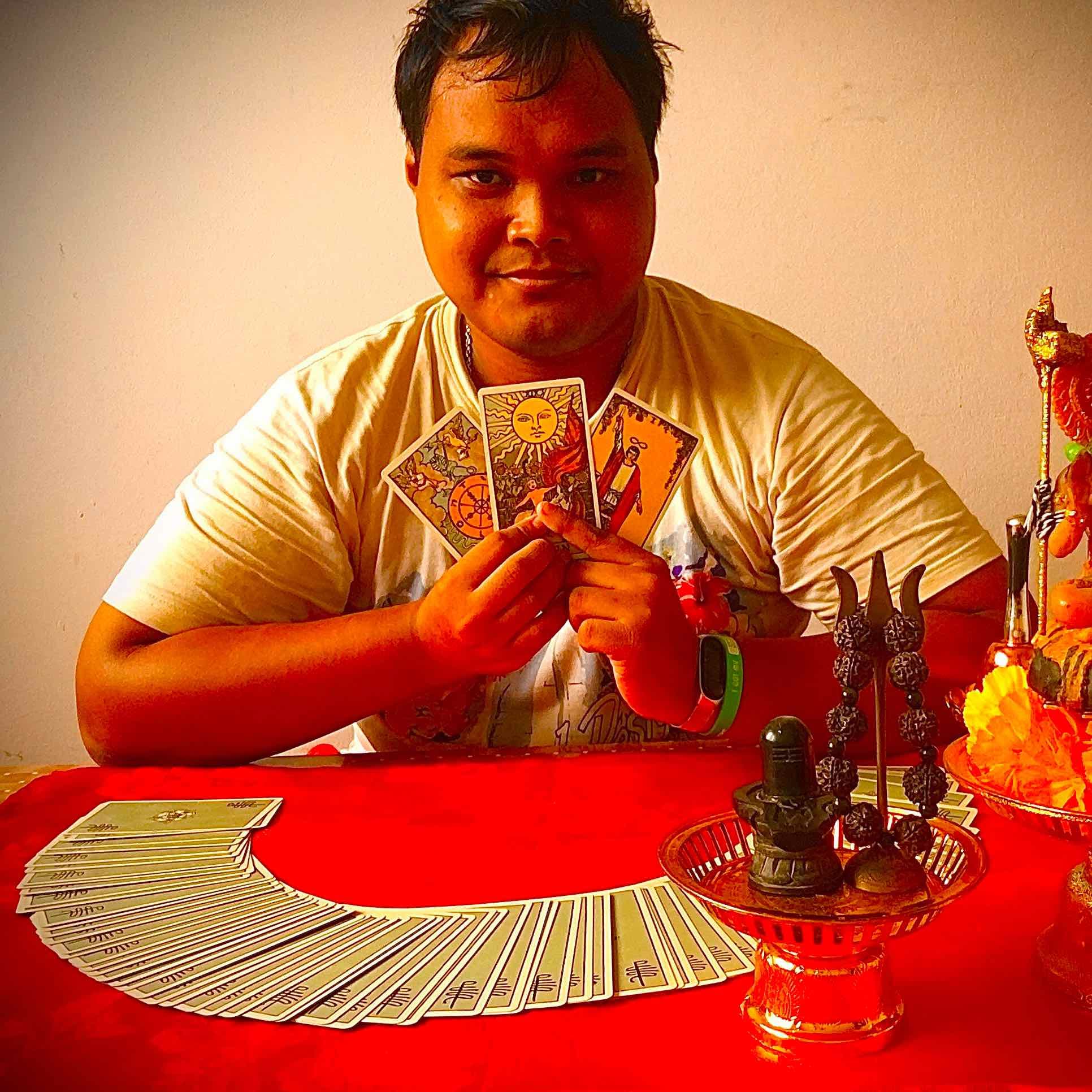 รูปโปรไฟล์ของ หมอไก่ The Star Tarot
